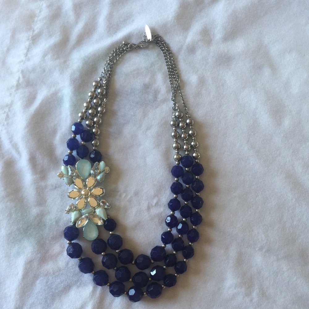 New York & Company chunky necklace